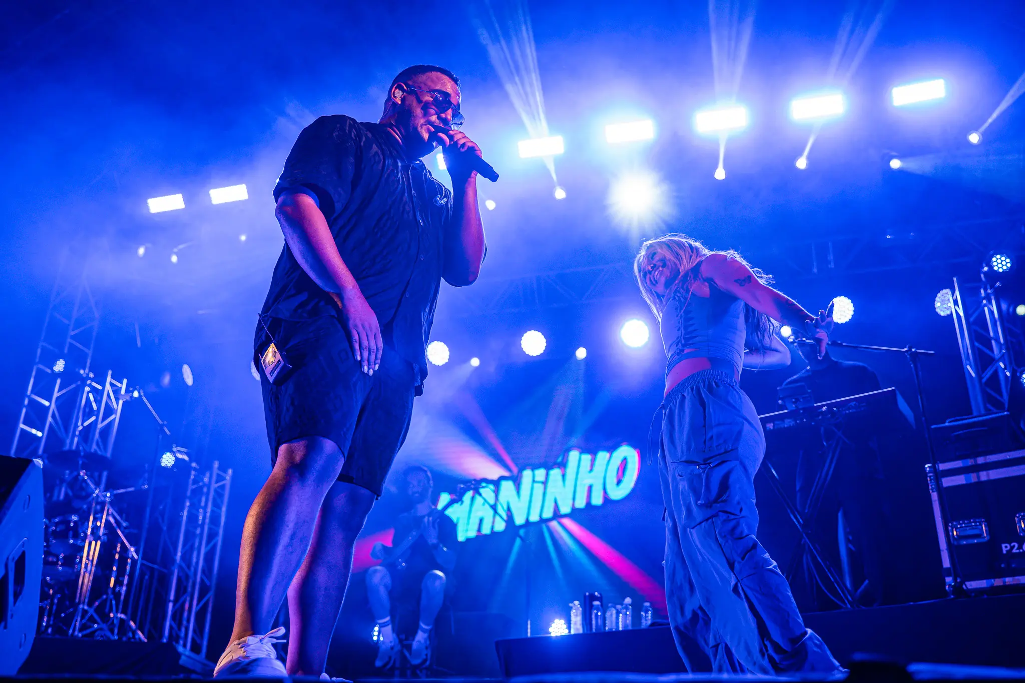 agenciamento de artistas para festas e eventos